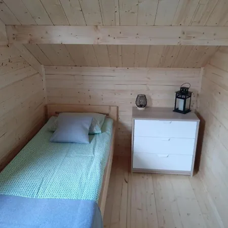 Letniskowy Orzech Rydzewo (Gizycko)