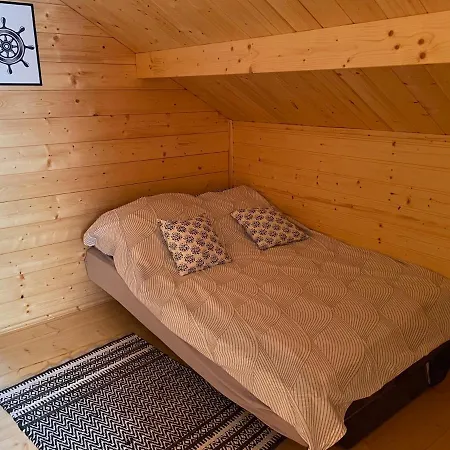 Letniskowy Orzech Rydzewo (Gizycko)