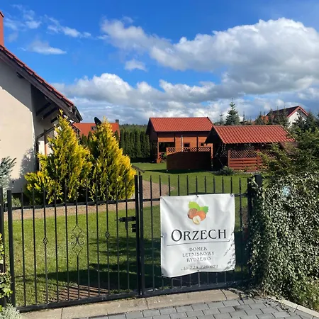 Letniskowy Orzech Holiday home Rydzewo